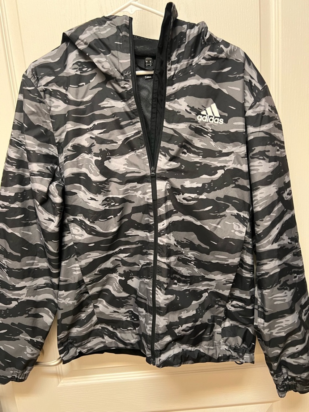 adidas Men’s Black & Gray Camo Windbreaker Hooded Jacket